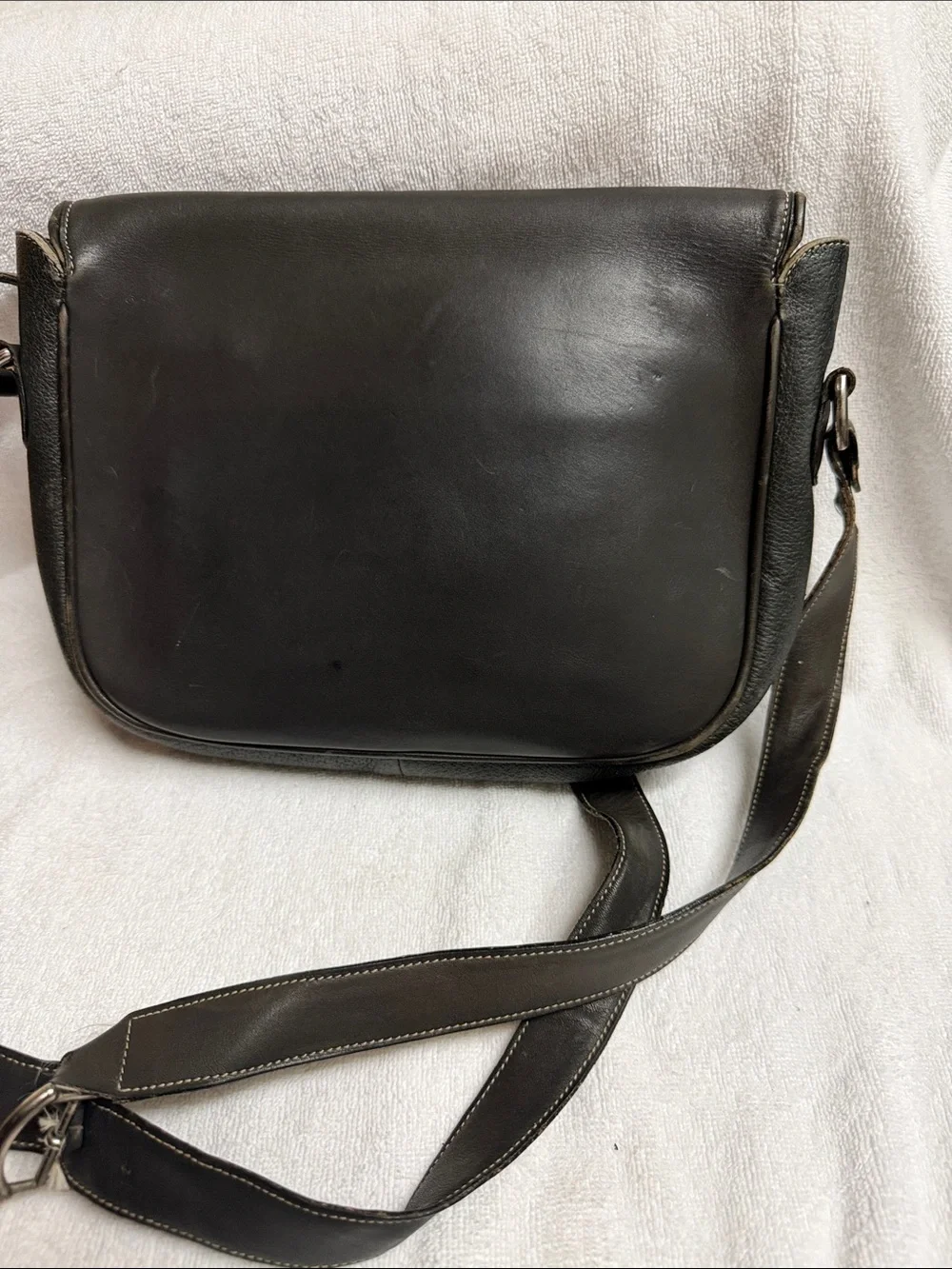 Gucci Black Quilted Leather Messenger Bag